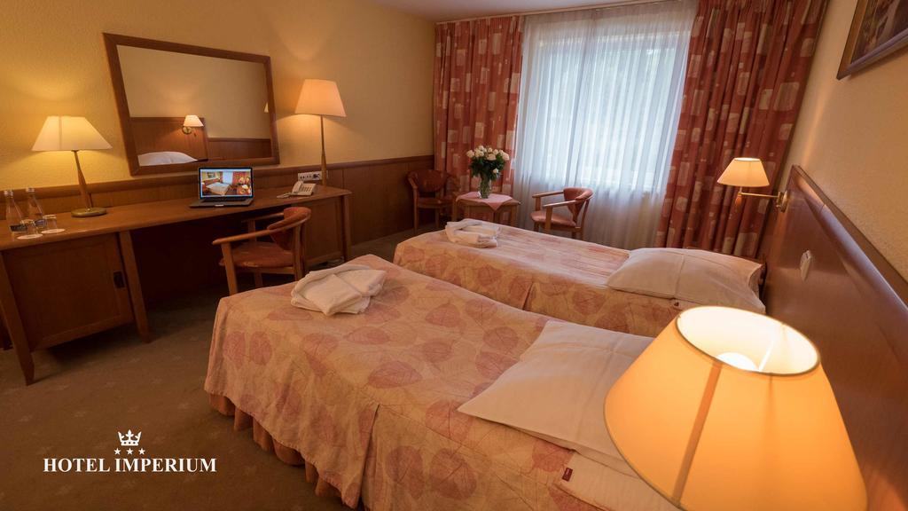 Hotel Imperium Pszczyna Exterior photo