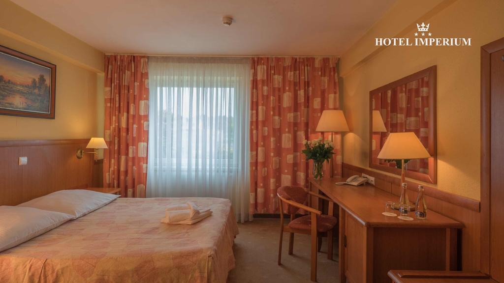 Hotel Imperium Pszczyna Exterior photo